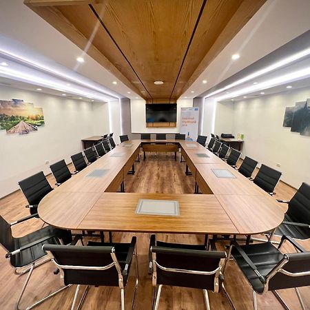 Hotel Borea Печ Екстериор снимка