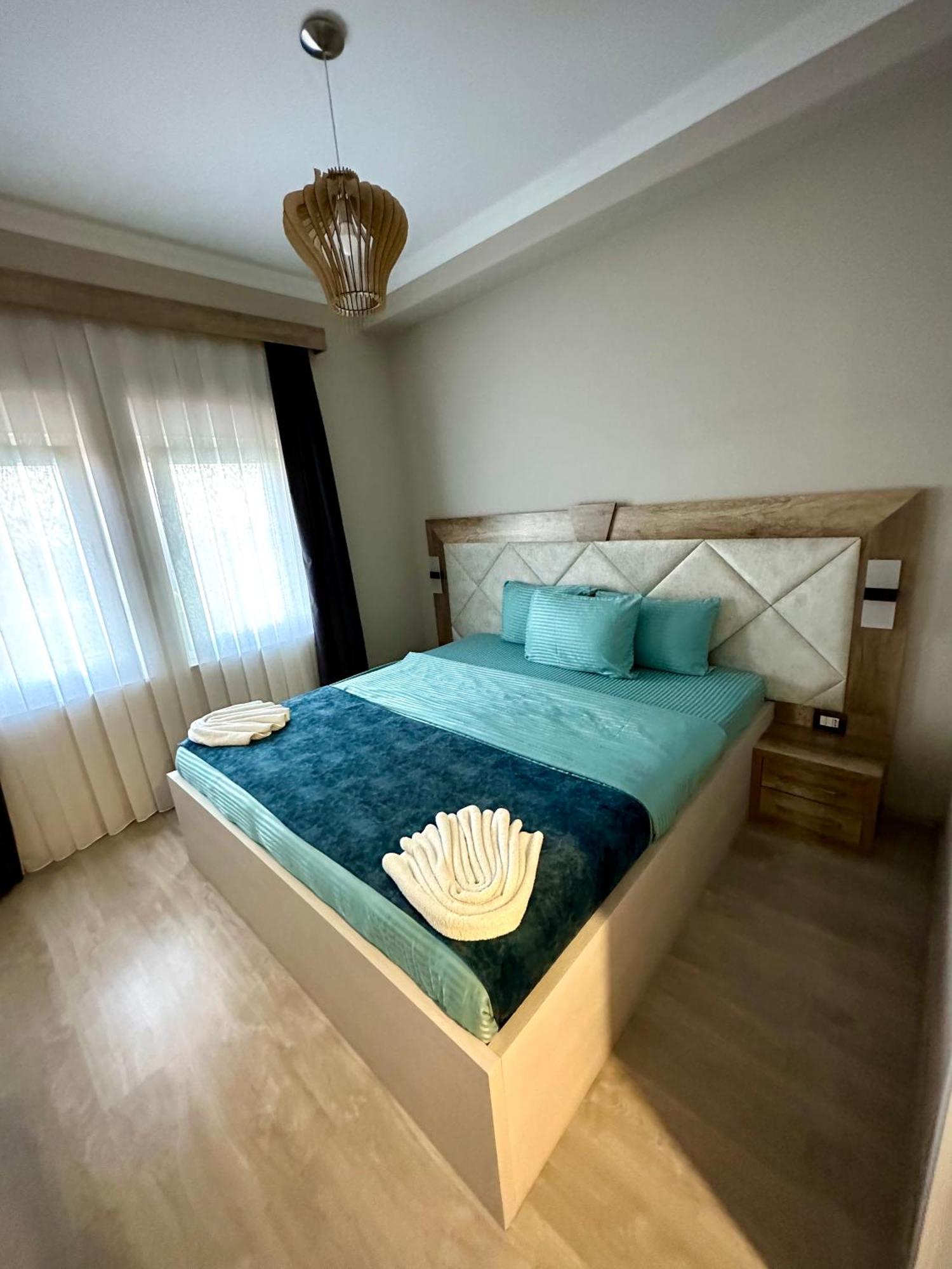Hotel Borea Печ Екстериор снимка
