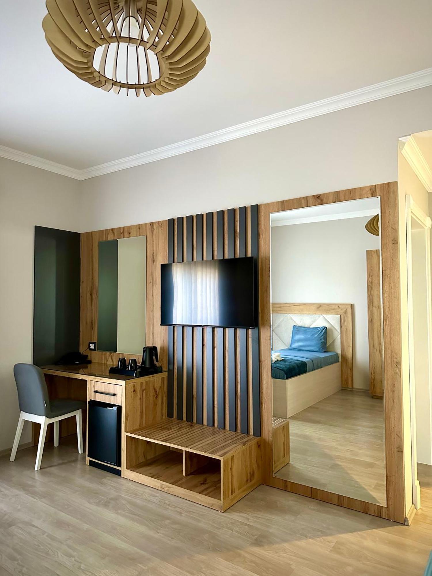 Hotel Borea Печ Екстериор снимка