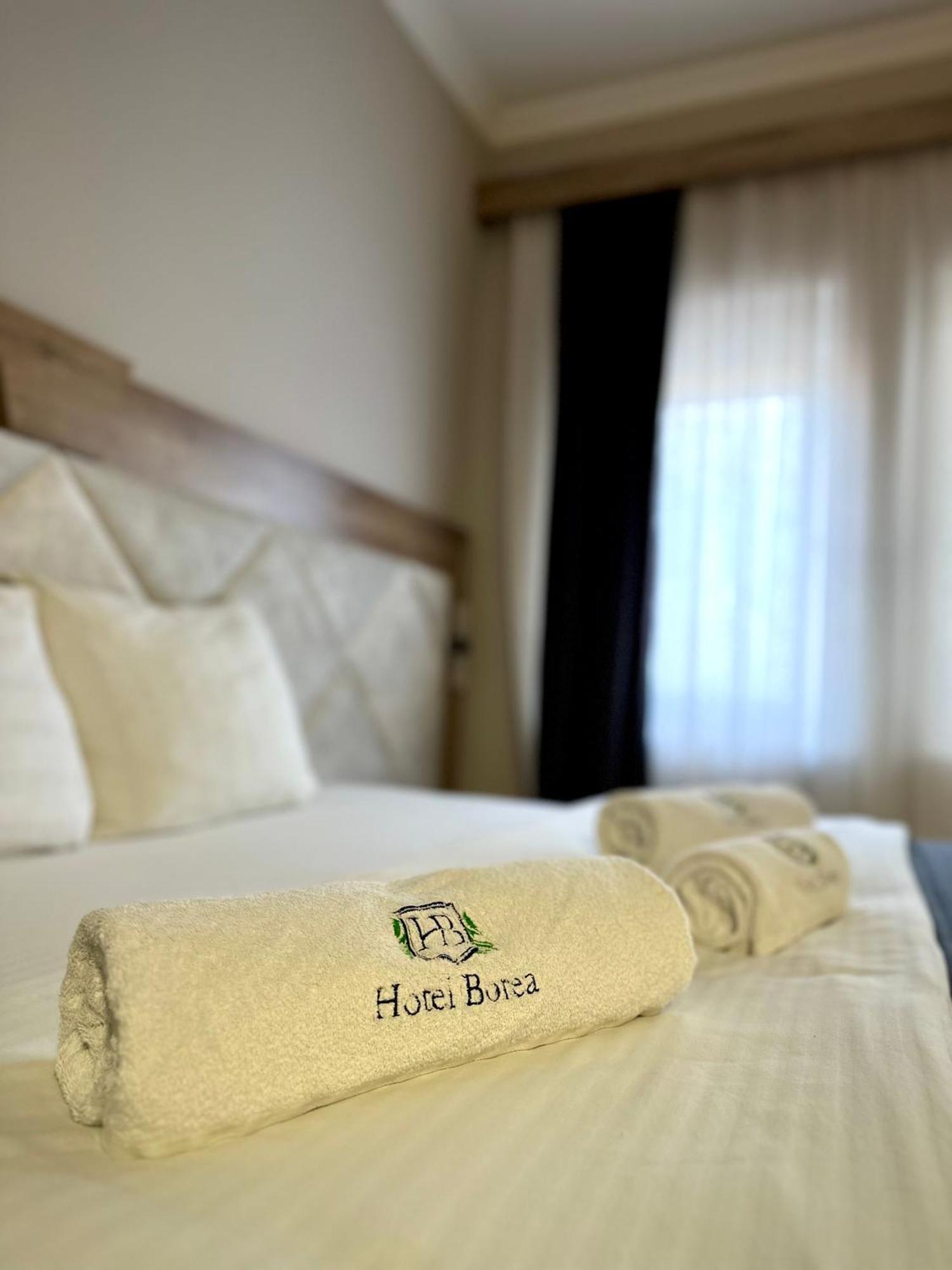 Hotel Borea Печ Екстериор снимка